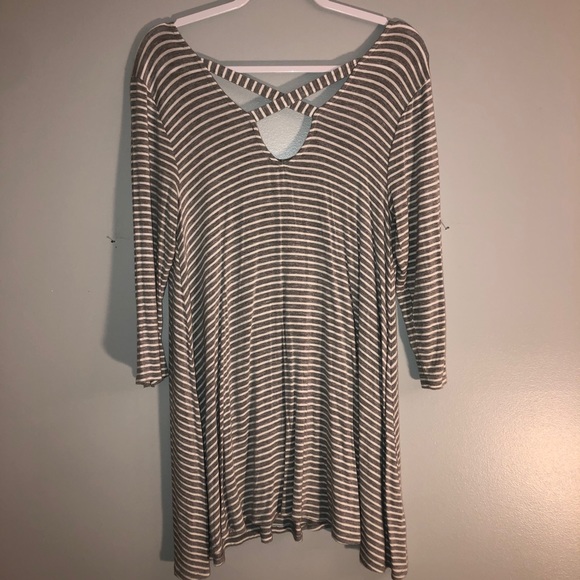 Olivia Sky Striped Gray and White Tunic Top - Picture 13 of 16